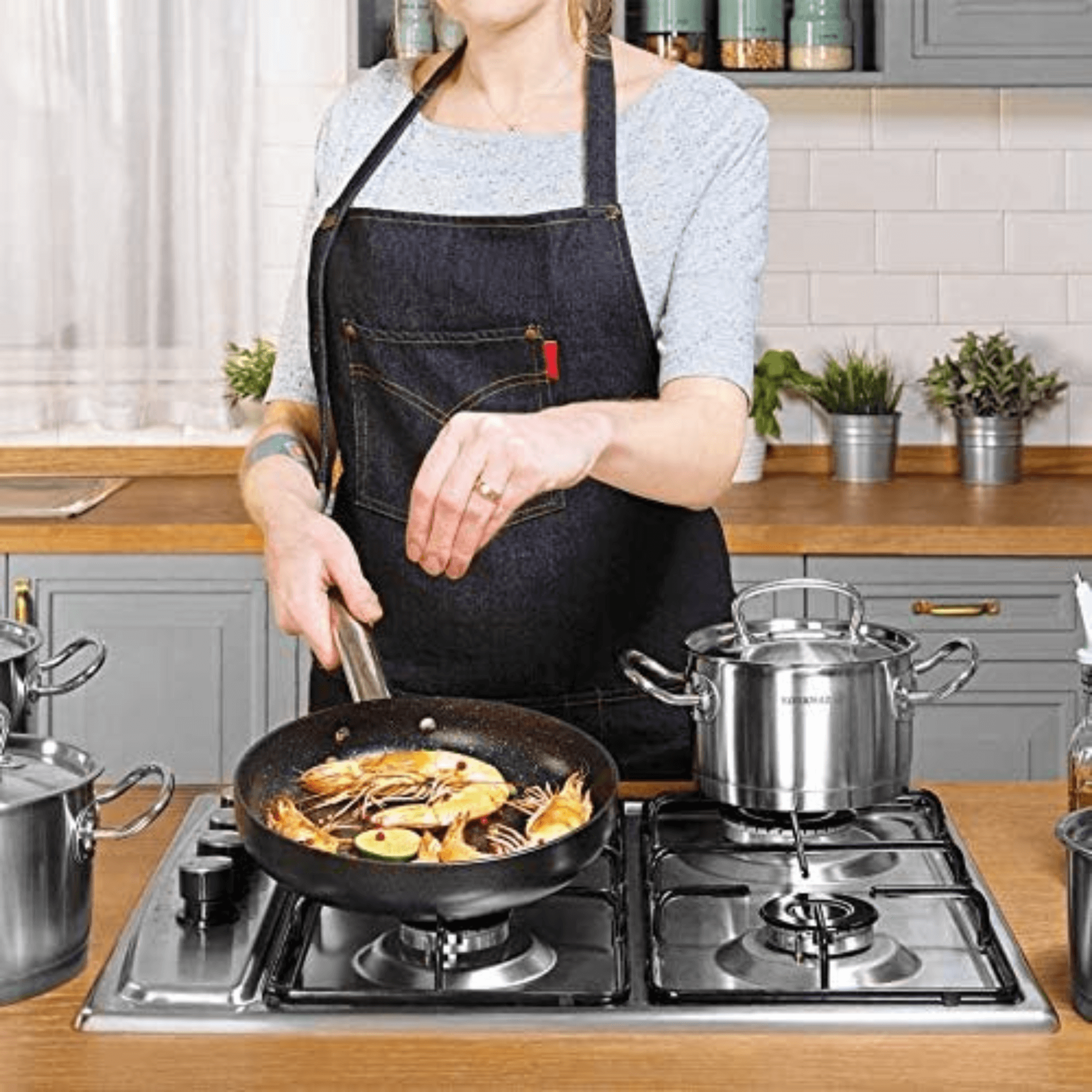 Korkmaz Proline 2.7L Extra Deep Casserole with Lid Jupiter Gear Home