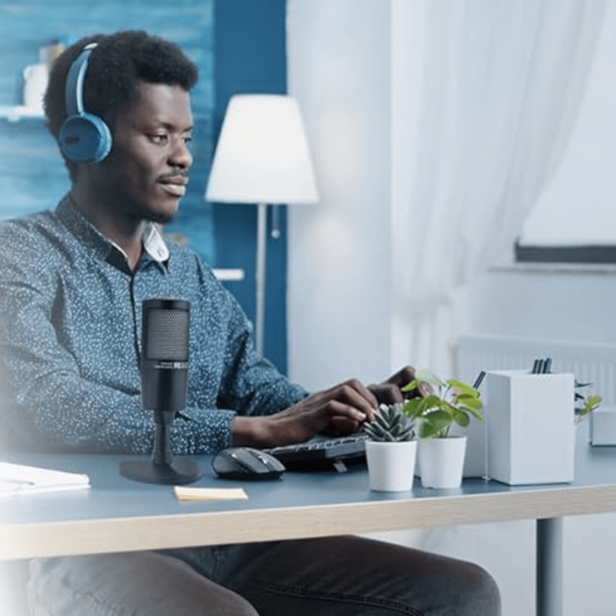 Emerson USB Gaming & Streaming Microphone with RGB Lighting with Tap-to-Mute Jupiter Gear Home