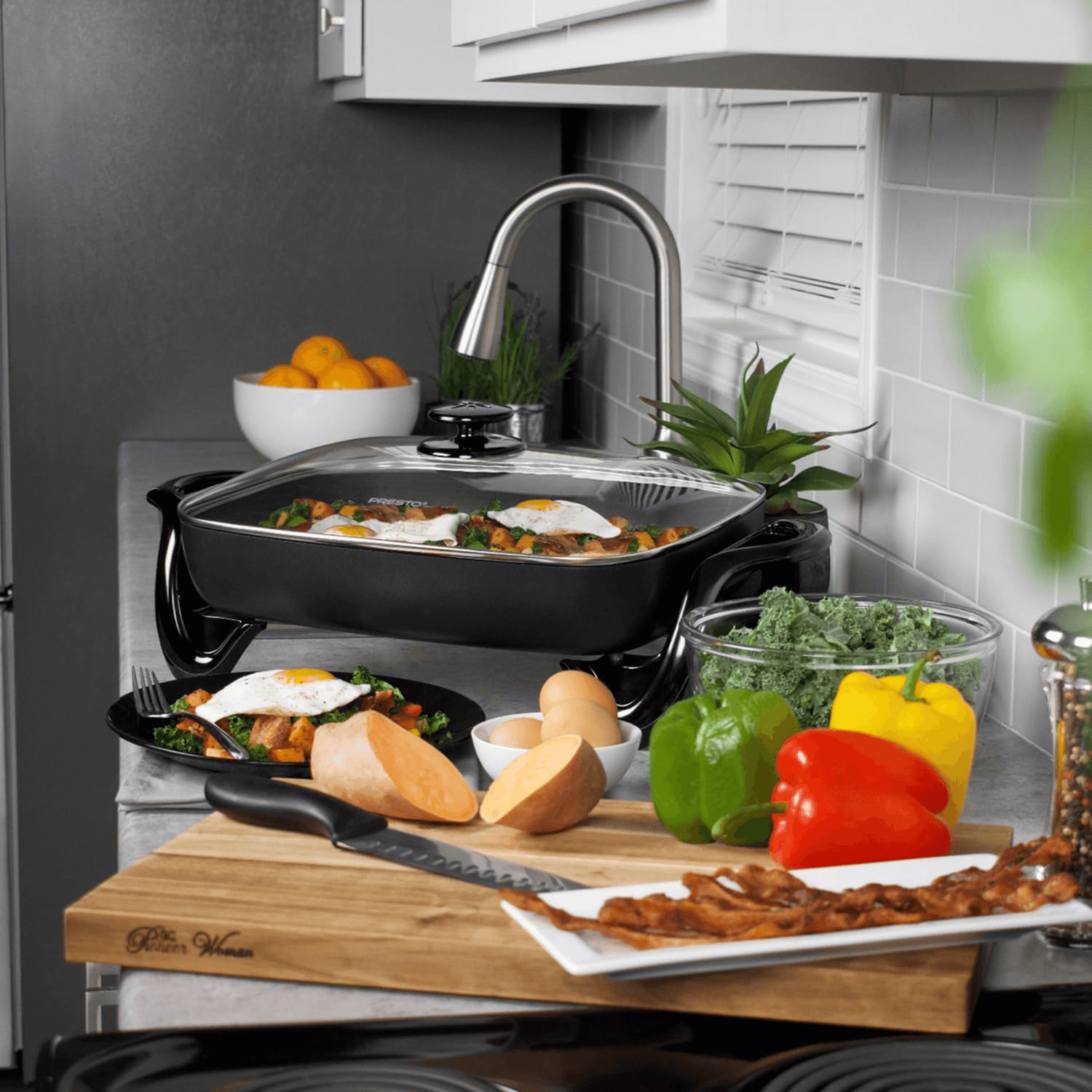 Presto 16-Inch Extra Large Non-Stick Skillet with Glass Lid Jupiter Gear Home