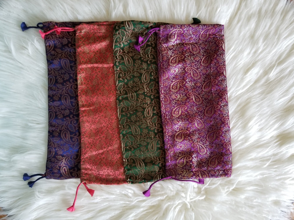 Silk Neck Pillow DC-OMSutra