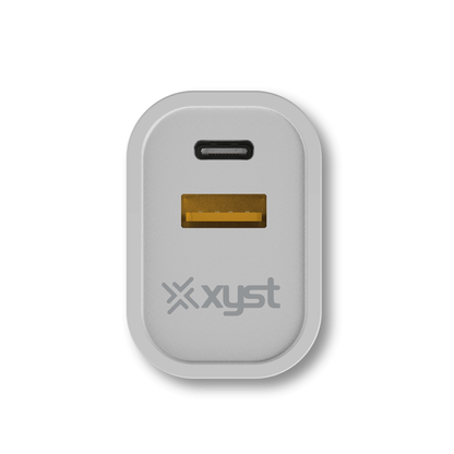 Xyst 3.4-Amp Dual USB Wall Charger with USB Port and USB Type-C Port Jupiter Gear Home