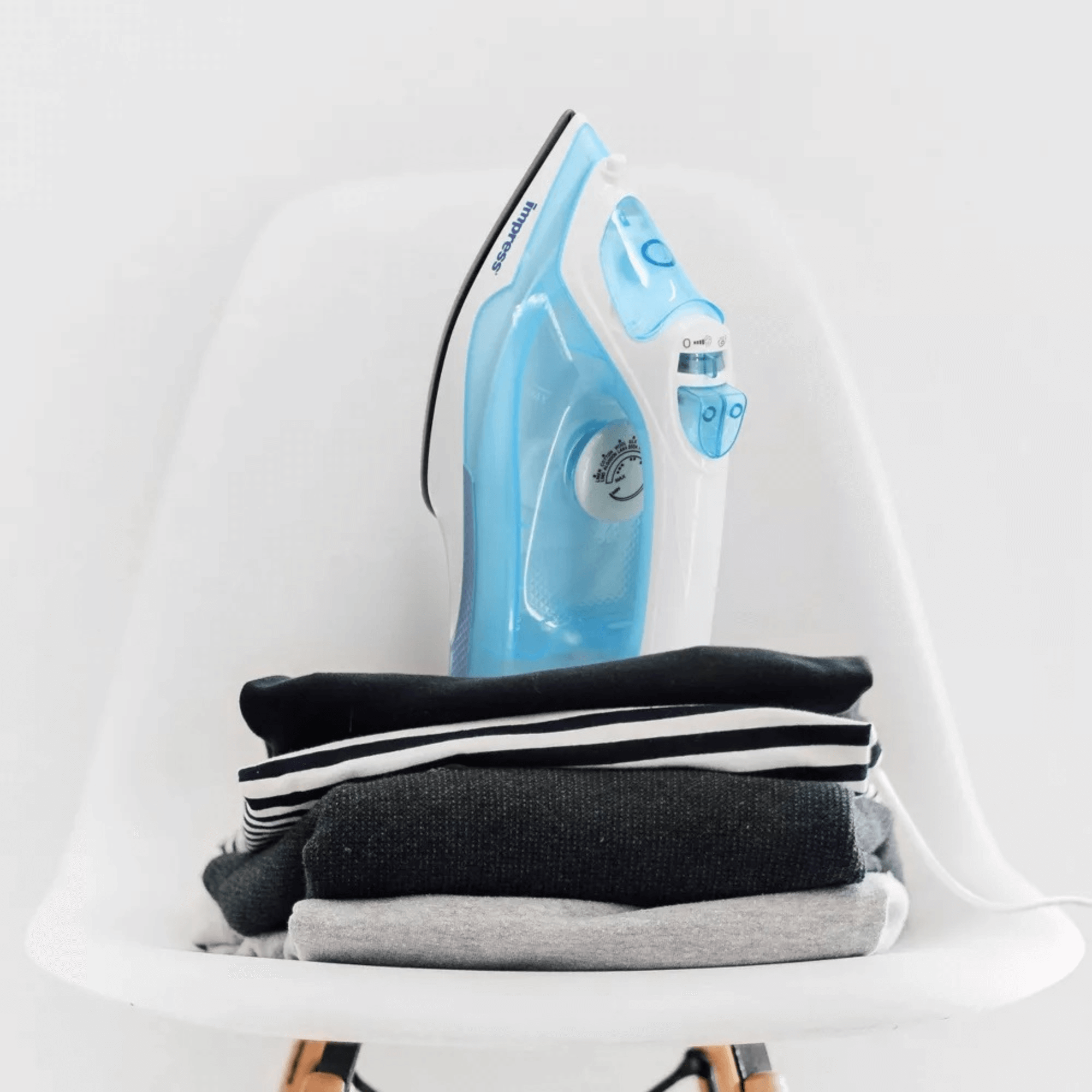 Impress Mid-Size Iron with Spray and Burst and Non-Stick Soleplate Jupiter Gear Home
