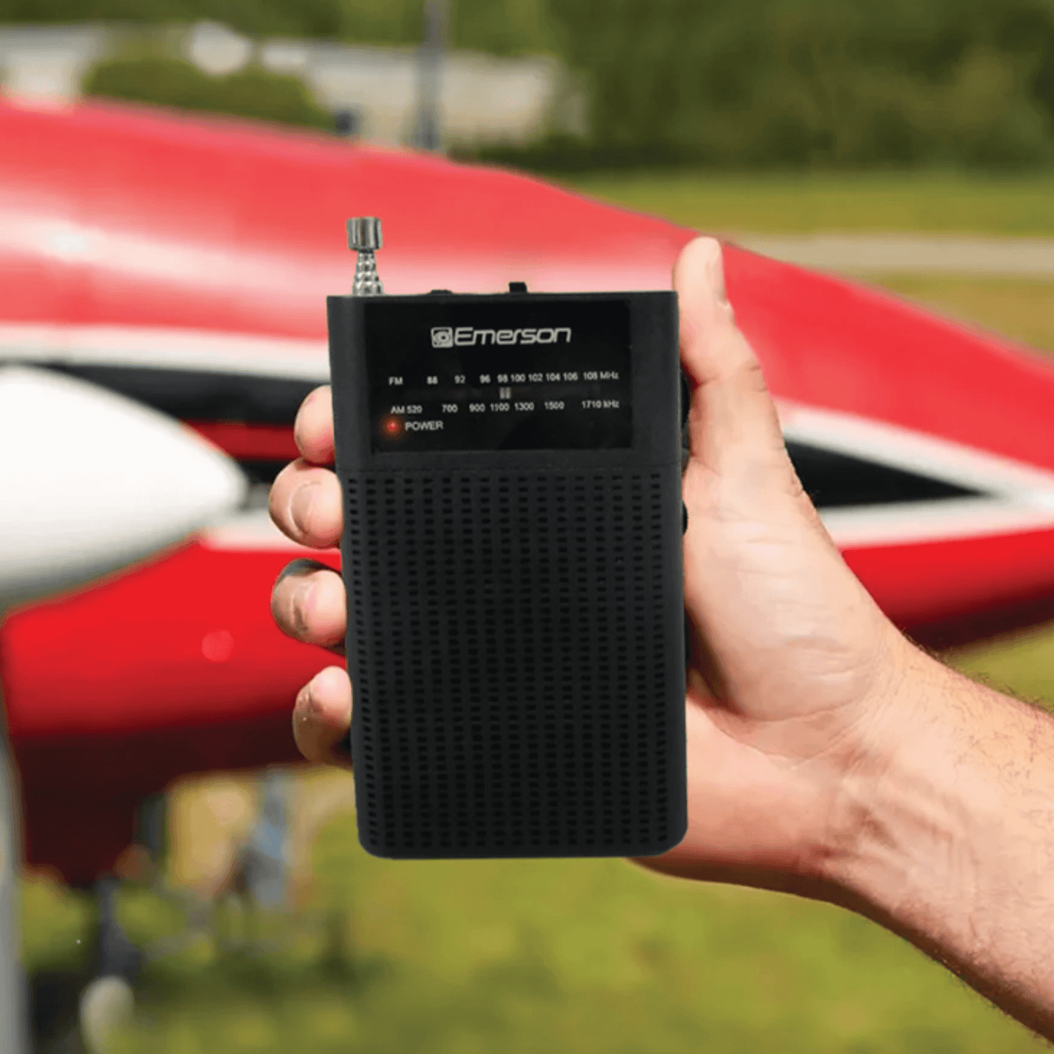 Emerson Portable AMFM Radio with Built-In Speaker and Easy Removable Belt Clip Jupiter Gear Home