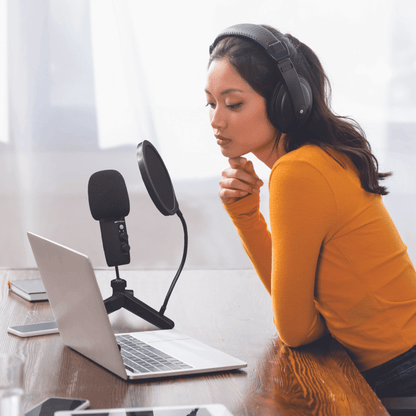 Emerson USB Gaming and Streaming Condenser Microphone with LED Lighting Jupiter Gear Home