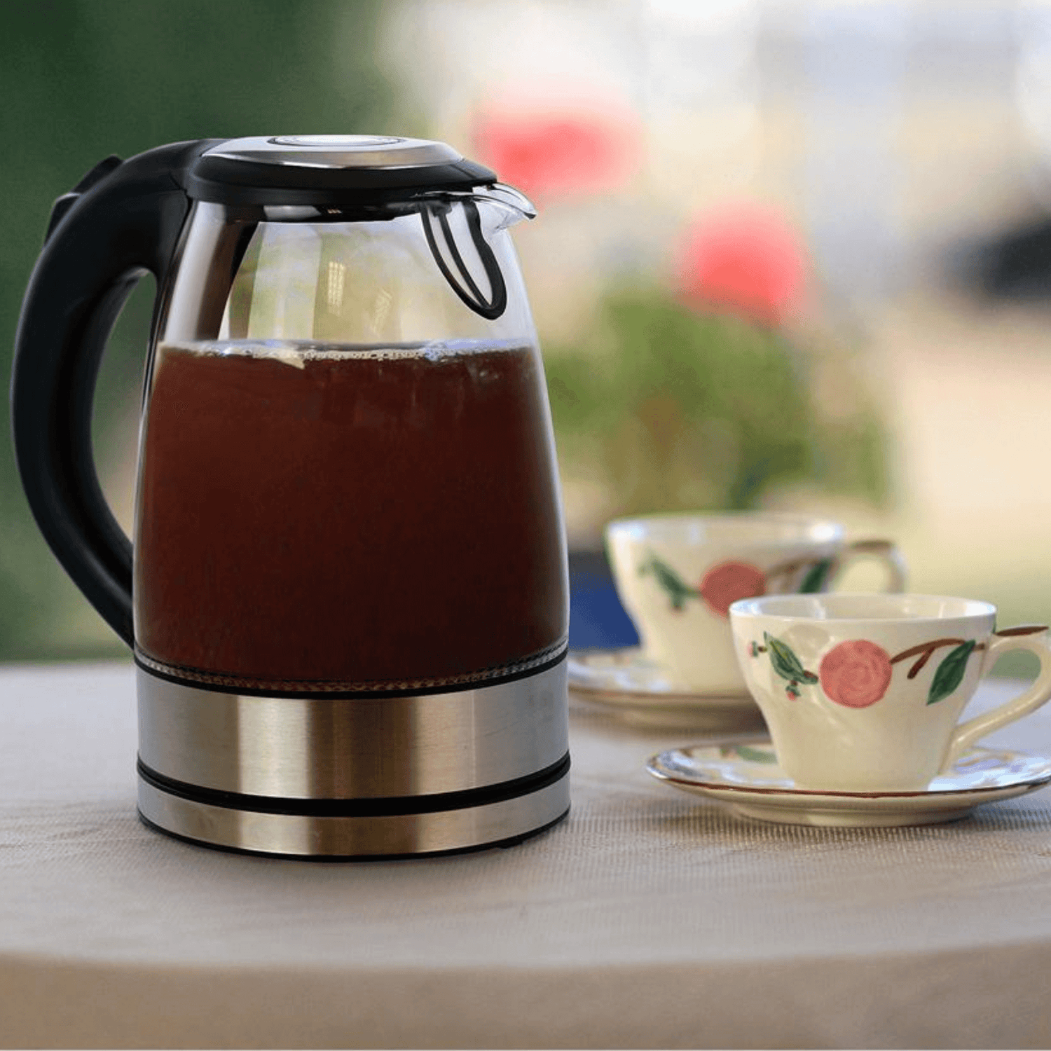Better Chef 1500W 7-Cup Cordless Electric Borosilicate Glass Kettle with 360 Degree Swivel Base Jupiter Gear Home