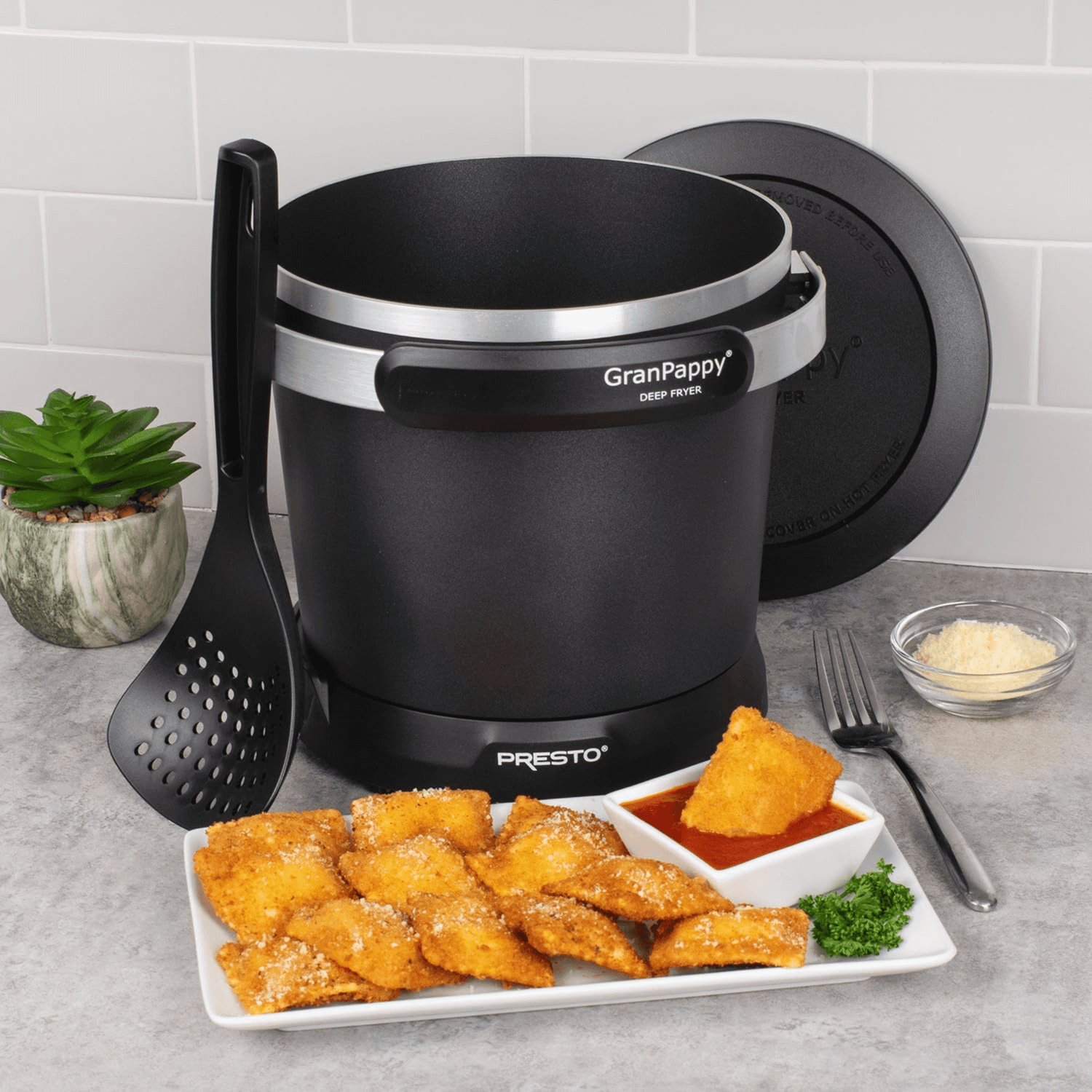 Presto GranPappy Electric Deep Fryer Jupiter Gear Home