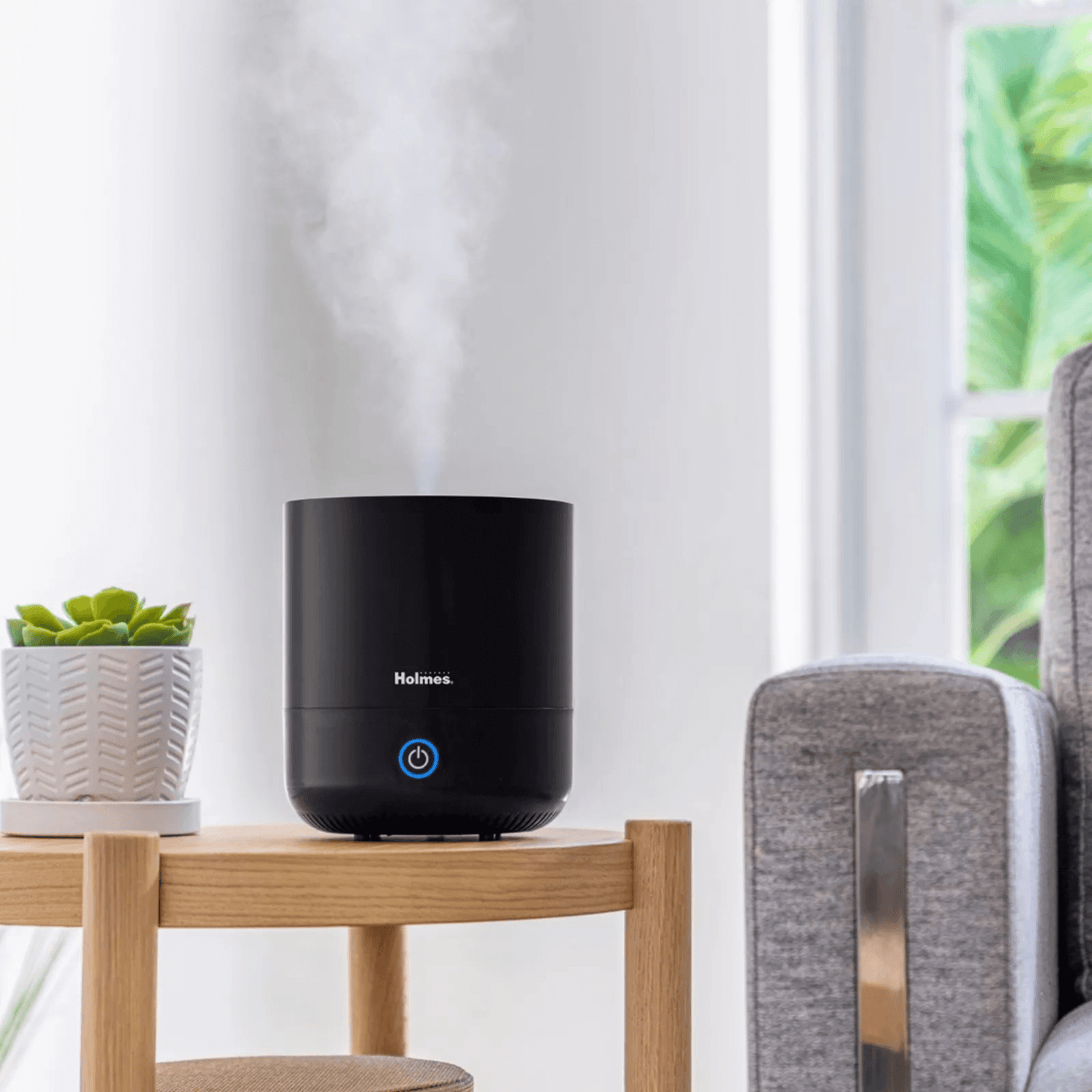 Holmes Ultrasonic Anti-Microbial Cool Mist Top-Fill 0.5L Cylindrical Humidifier Jupiter Gear Home