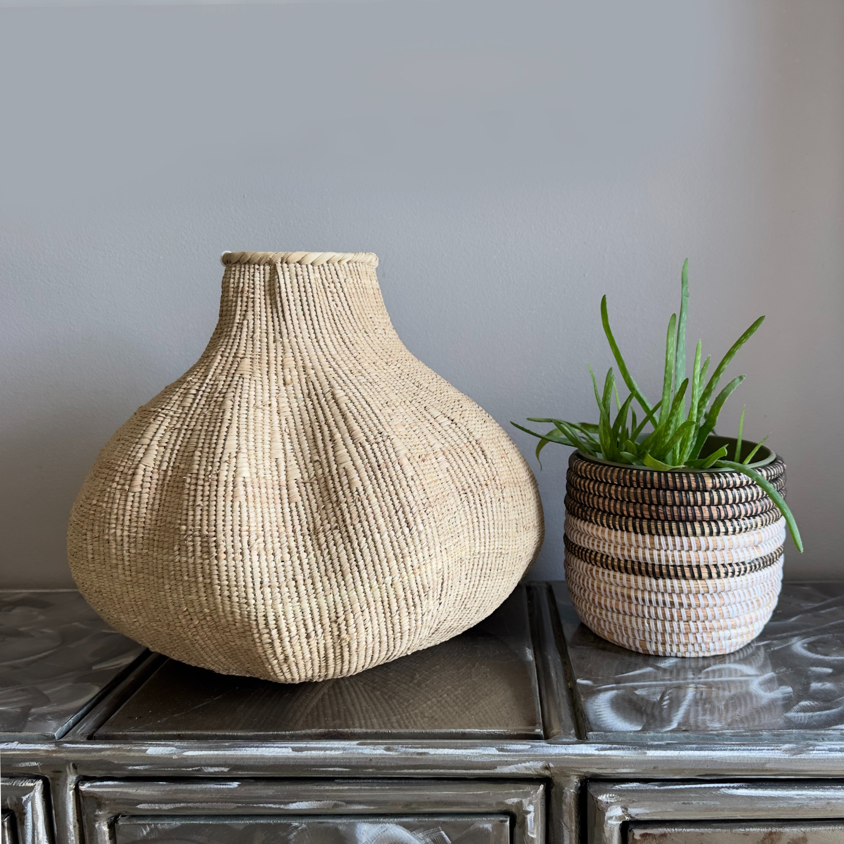 Garlic Basket DC-Powered by People