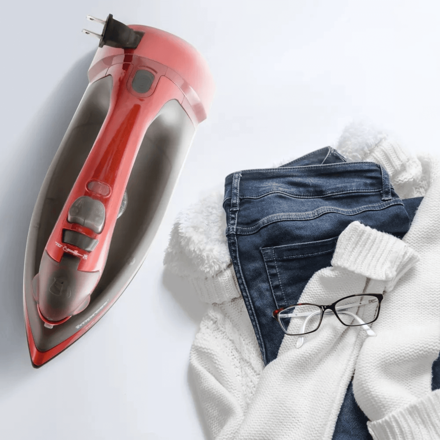 Impress Mid-Size Cord-Rewind Iron with Non-Stick Spray and Burst - REFURBISHED Jupiter Gear Home
