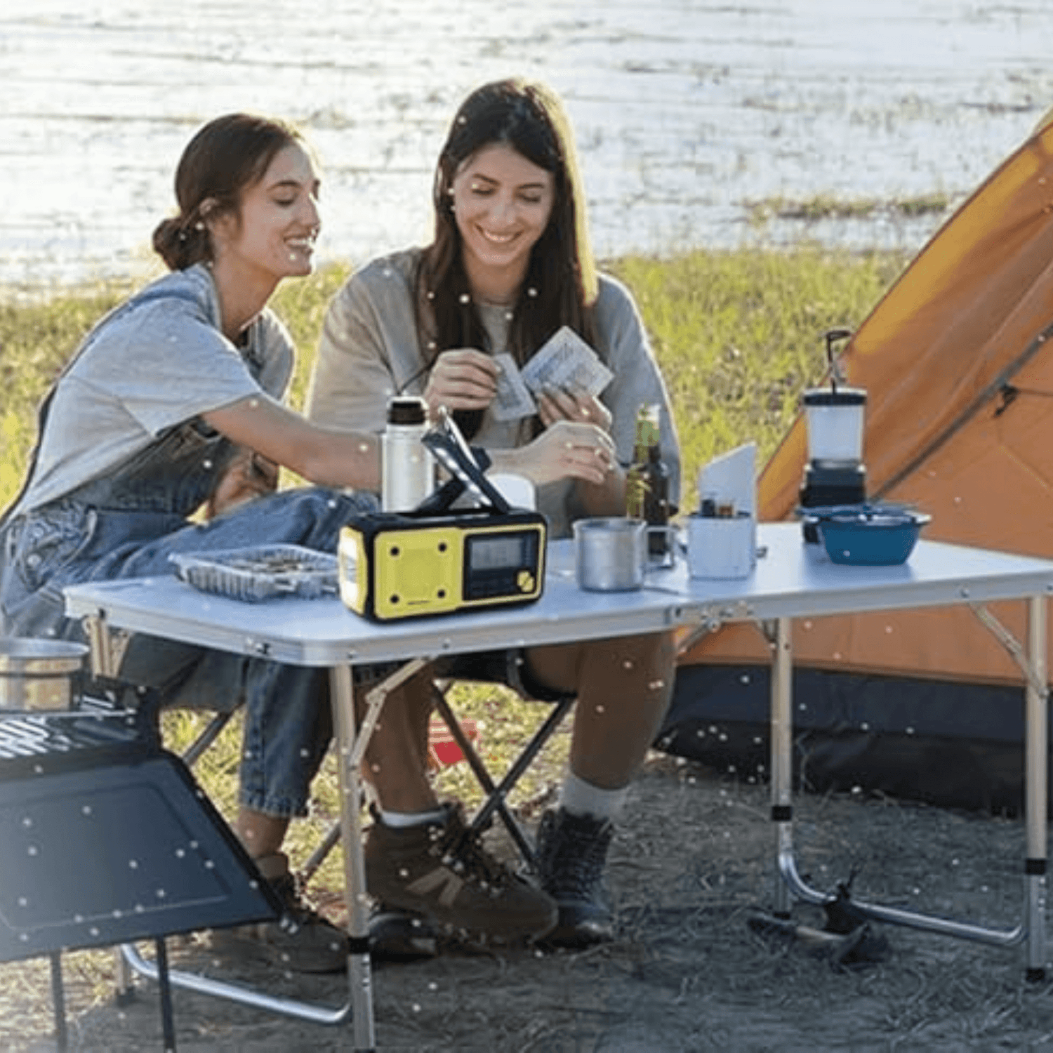 Emerson Emergency AMFM Radio with Weather Band / Flashlight / Power Bank Jupiter Gear Home