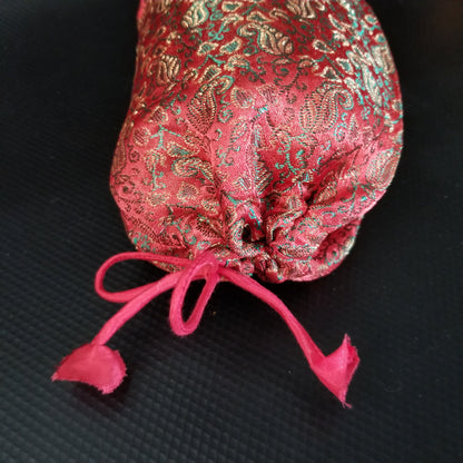 Silk Neck Pillow DC-OMSutra