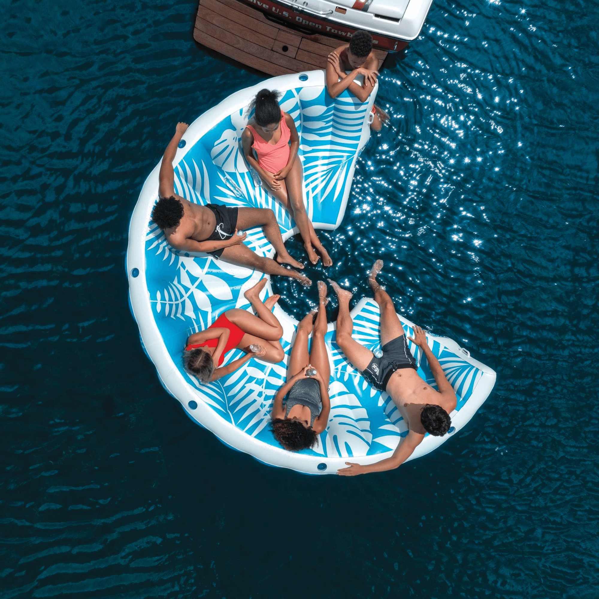 WOW Watersports Inflatable Lounging Resort Island for 6-8 People w Cup Holders Jupiter Gear Home